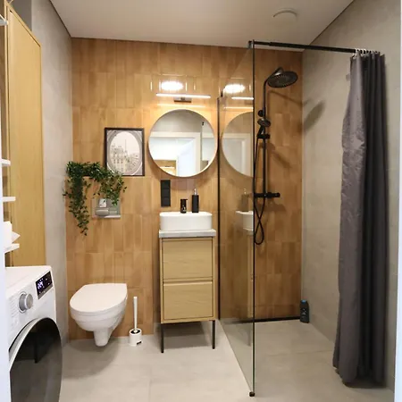 For Two Or Solo New And Balcony Apartment Vilnius